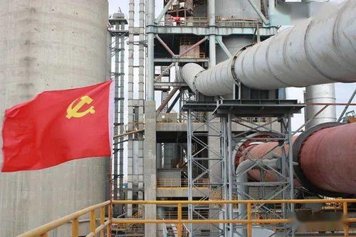 支部在大檢修一線 綠色建材廠檢修現場黨旗飄揚